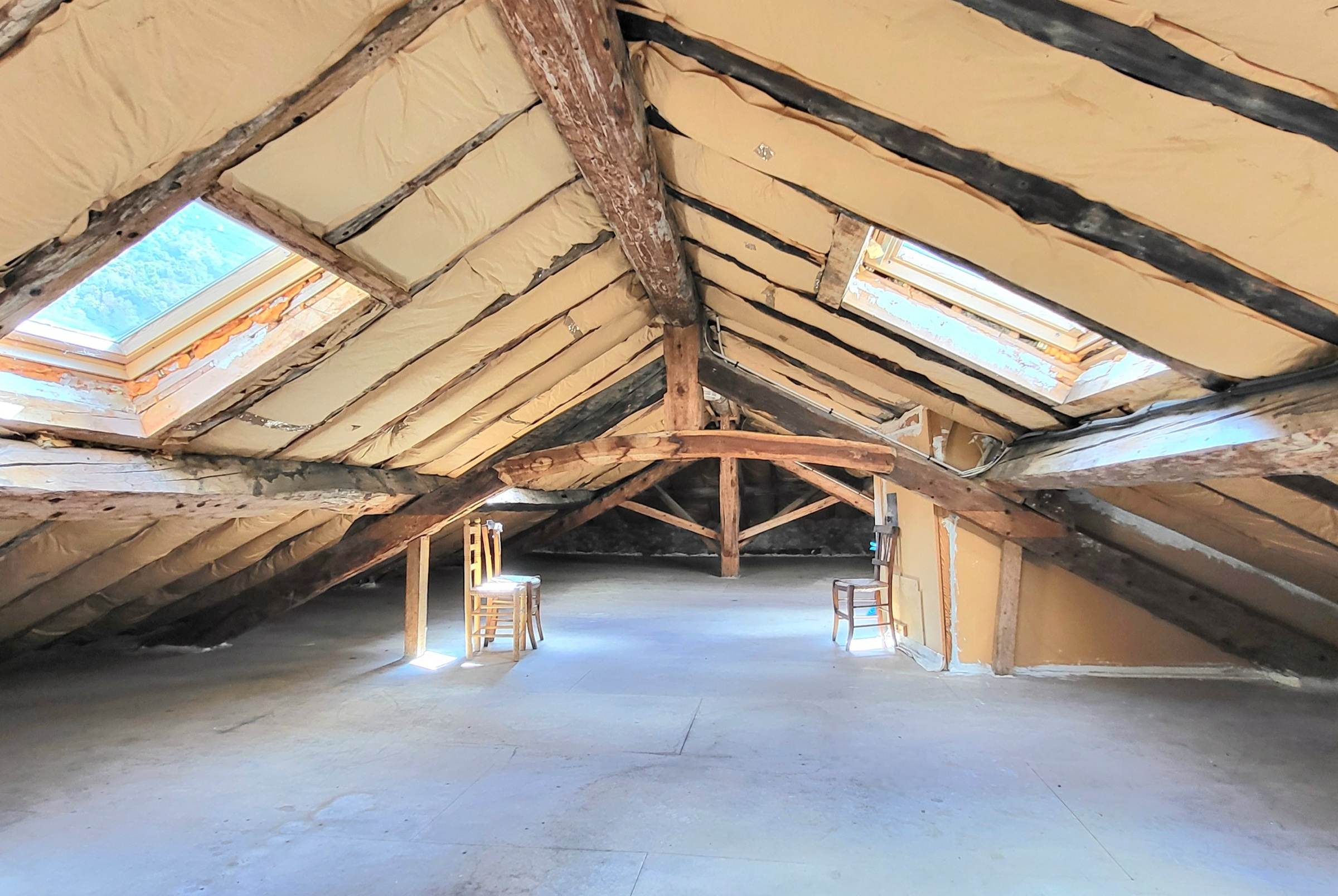 Les combles sous la charpente
