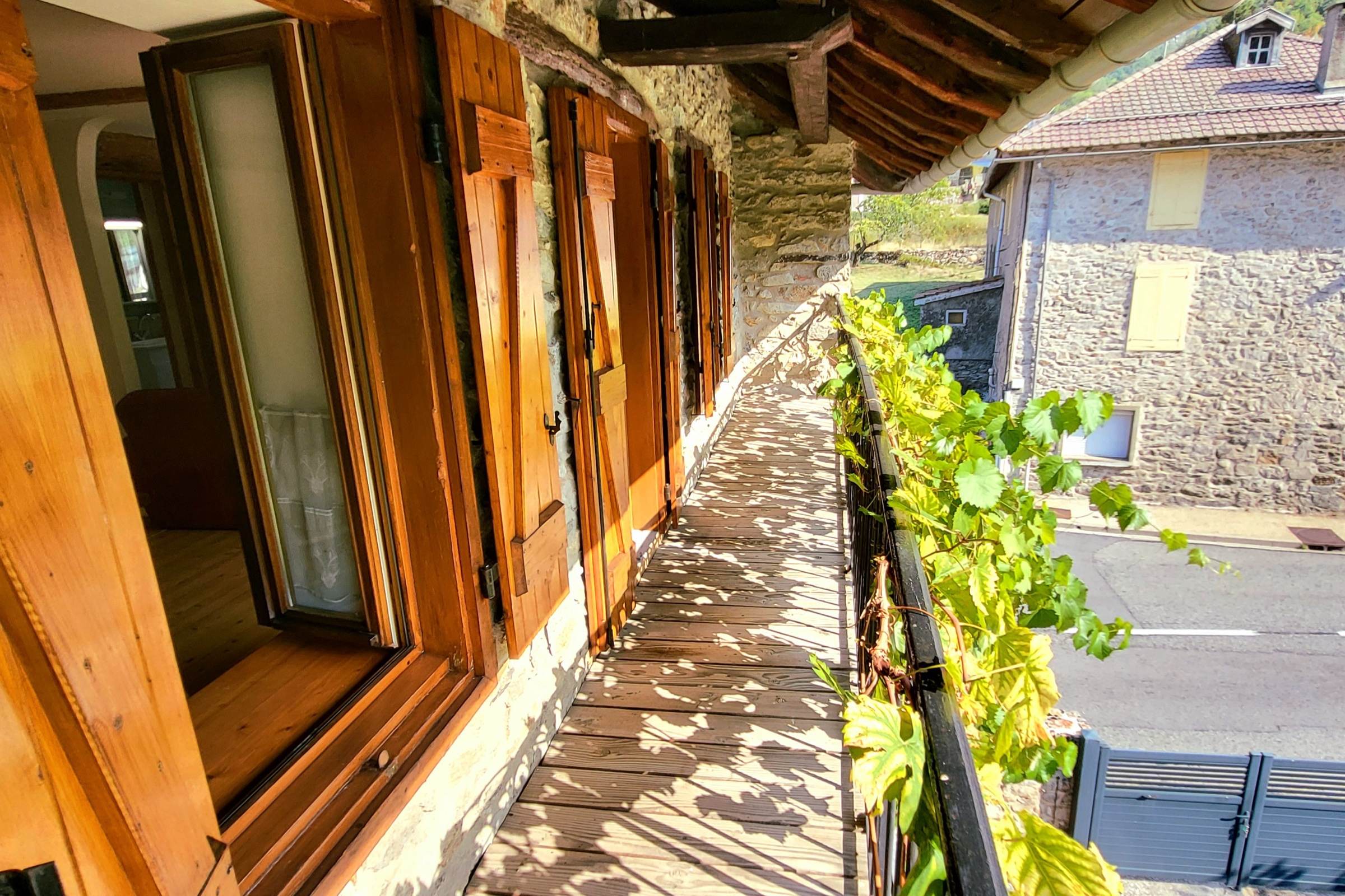 T4 du 2e étage : balcon